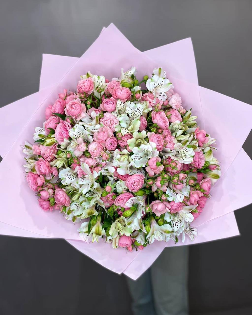 Букеты цветов с доставкой по Симферополю